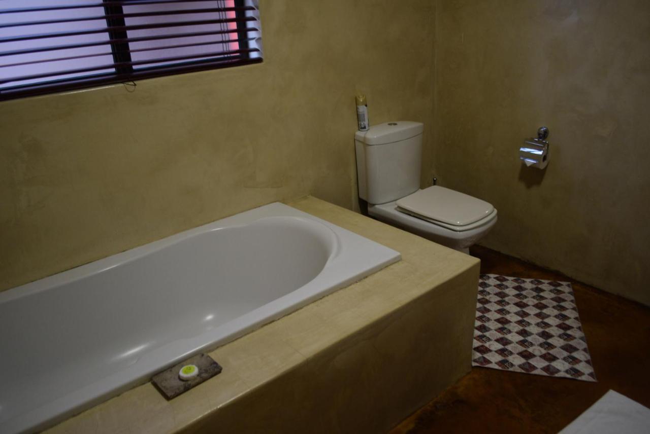 African Moon Corporate House Kempton Park Luaran gambar