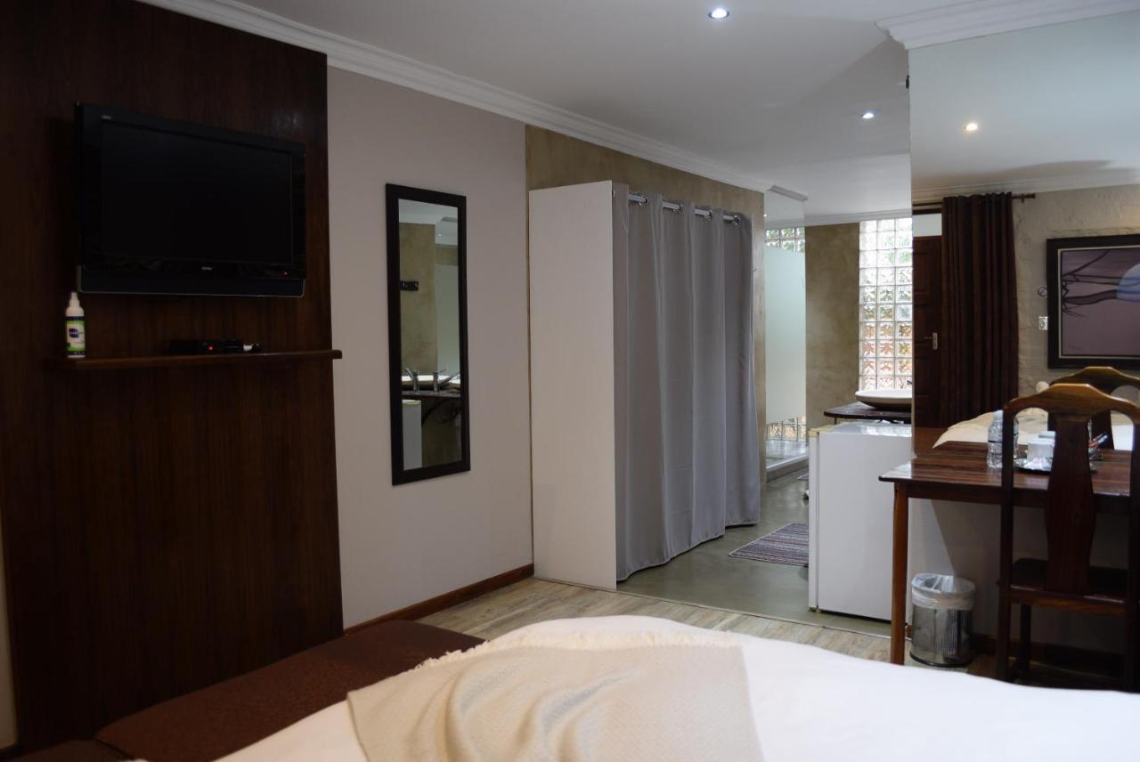 African Moon Corporate House Kempton Park Luaran gambar