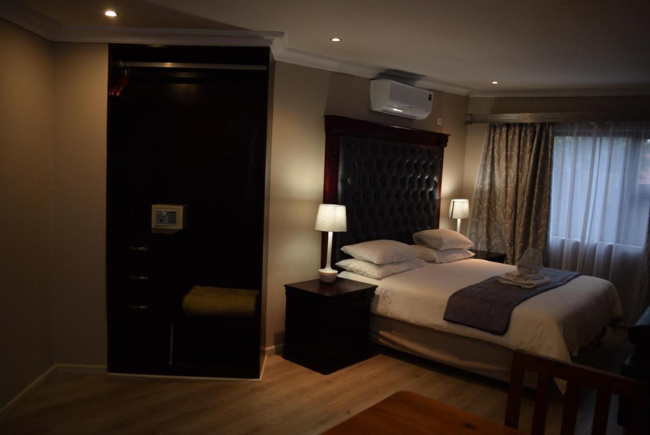 African Moon Corporate House Kempton Park Luaran gambar