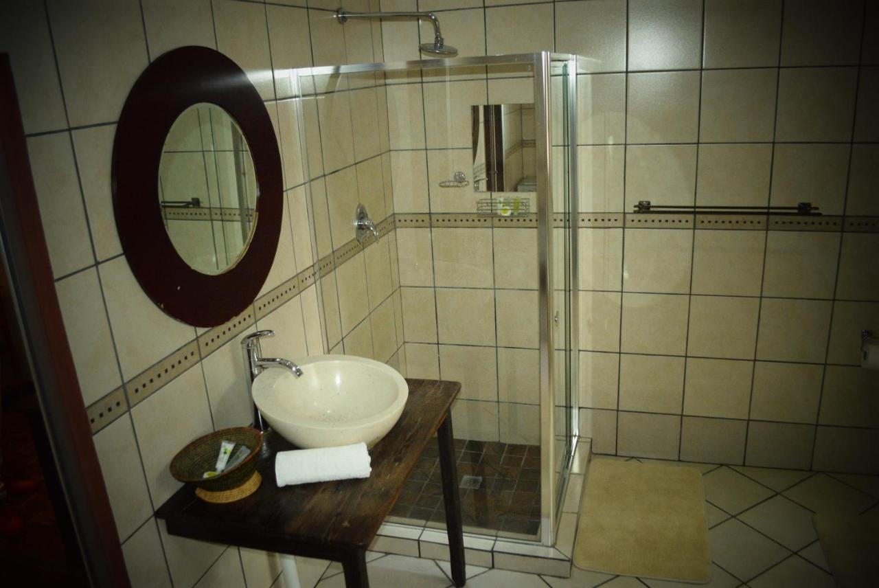 African Moon Corporate House Kempton Park Luaran gambar