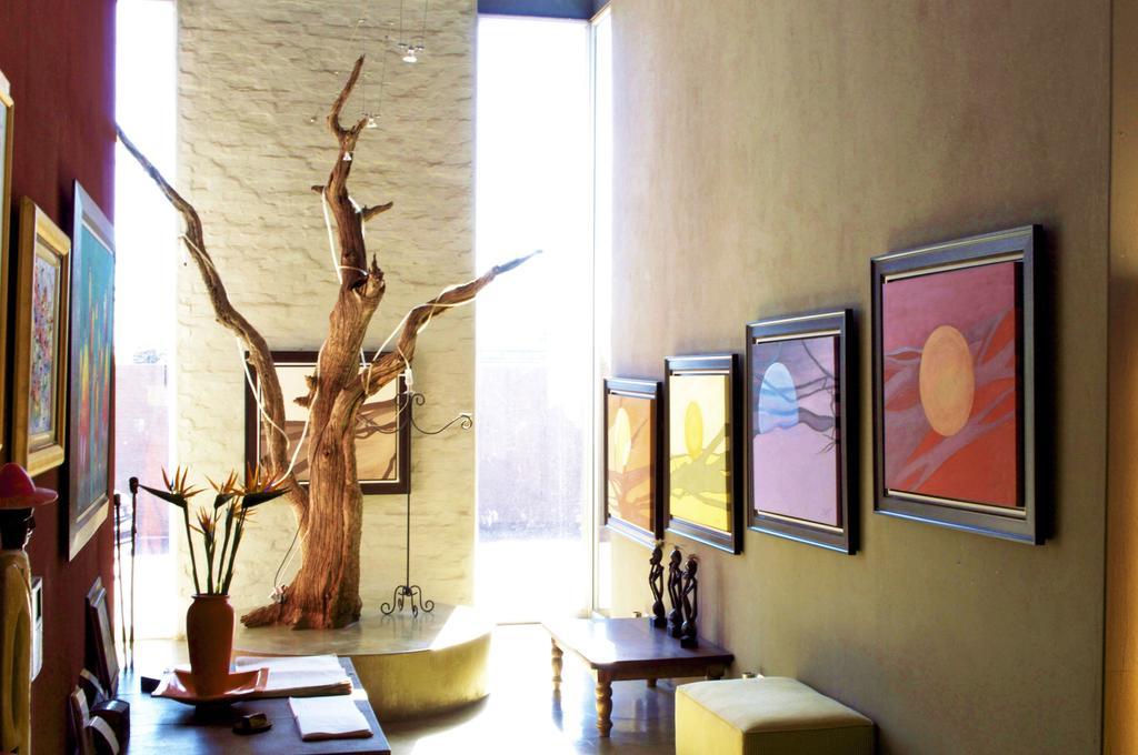 African Moon Corporate House Kempton Park Bilik gambar