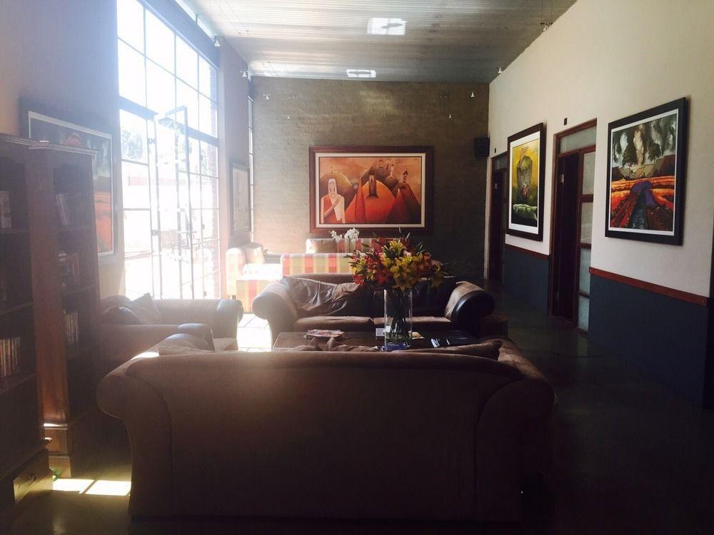 African Moon Corporate House Kempton Park Luaran gambar