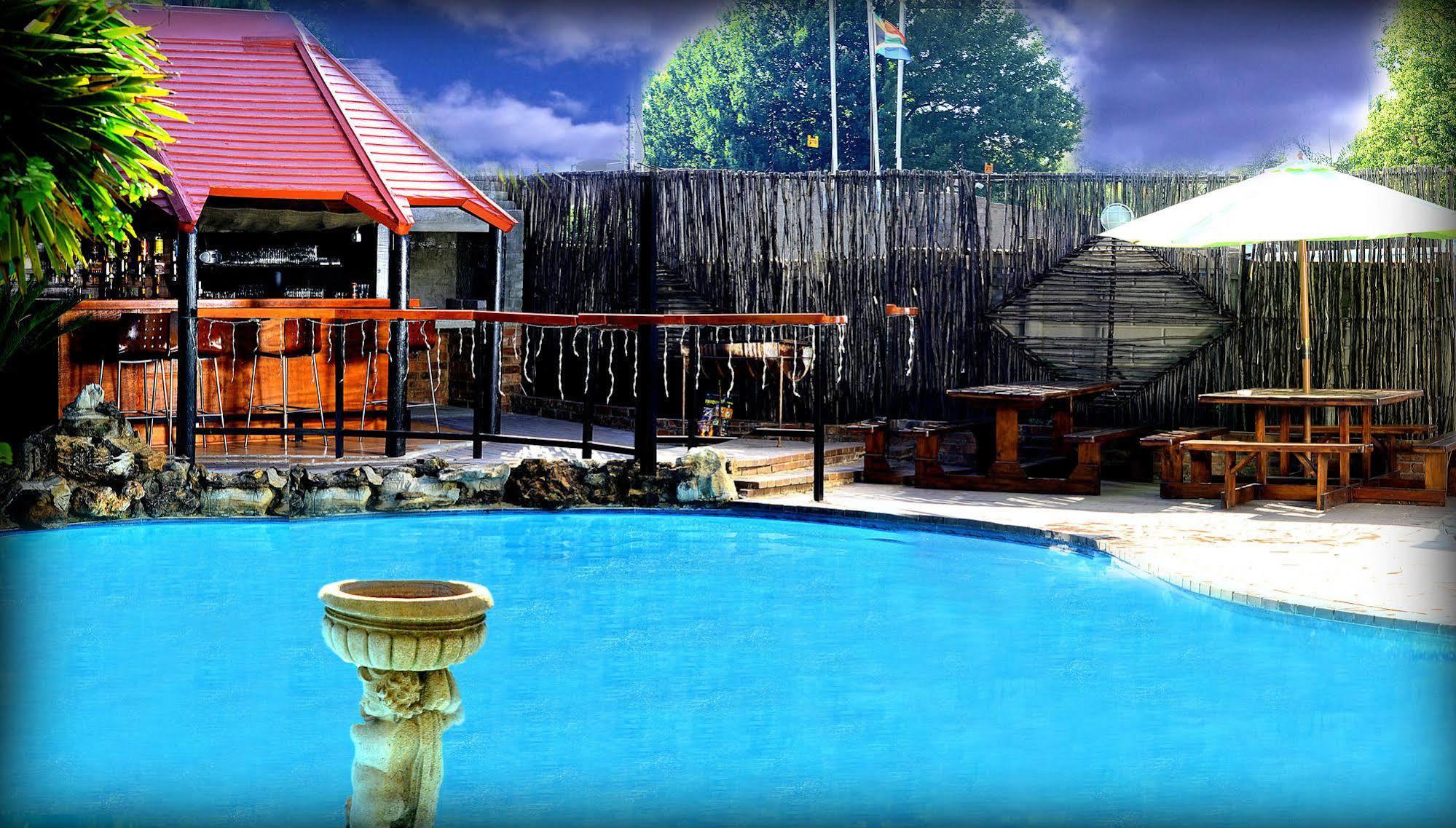 African Moon Corporate House Kempton Park Luaran gambar